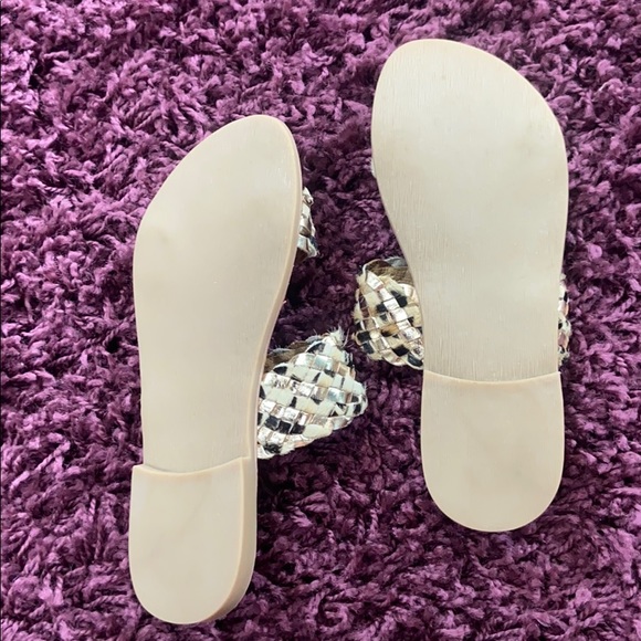 Brand New Brittany sandals - Picture 3 of 4